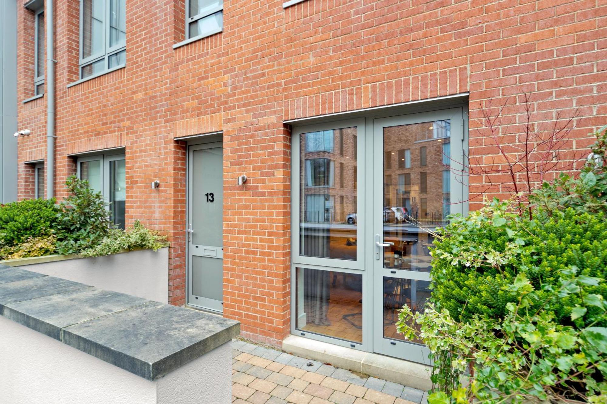 Springfield Thirteen Harrogate Exterior photo